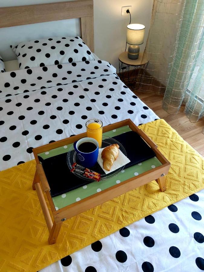 Apartman Miss T พอดโกริกา ภายนอก รูปภาพ