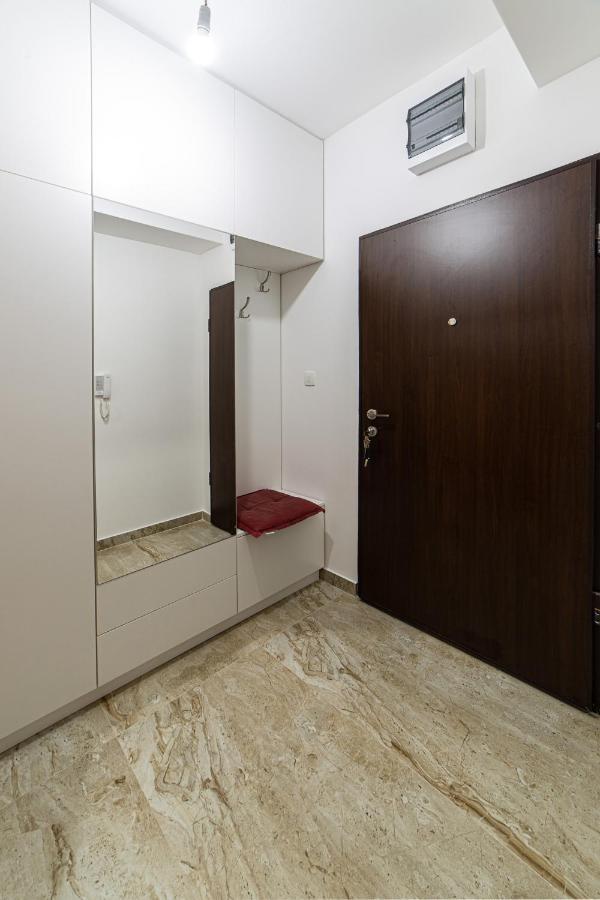 Apartman Miss T พอดโกริกา ภายนอก รูปภาพ
