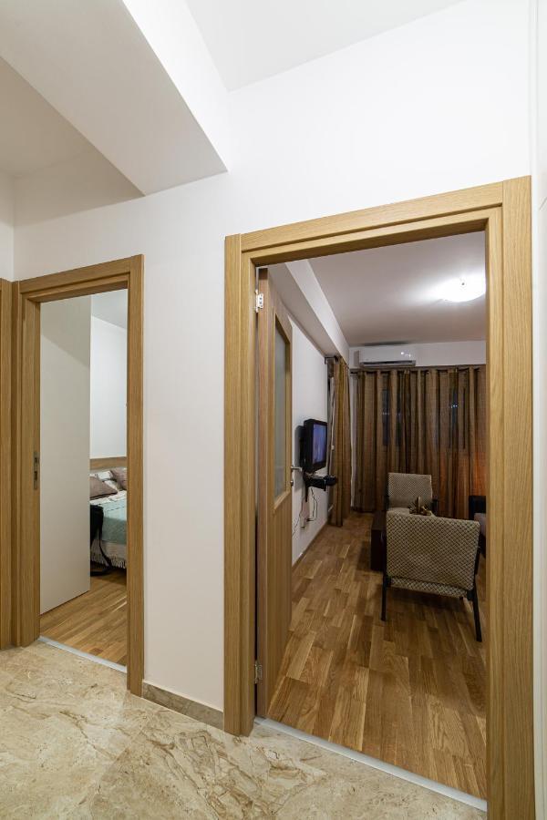 Apartman Miss T พอดโกริกา ภายนอก รูปภาพ