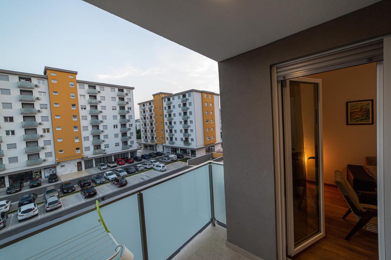 Apartman Miss T พอดโกริกา ภายนอก รูปภาพ