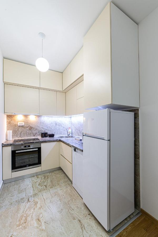 Apartman Miss T พอดโกริกา ภายนอก รูปภาพ